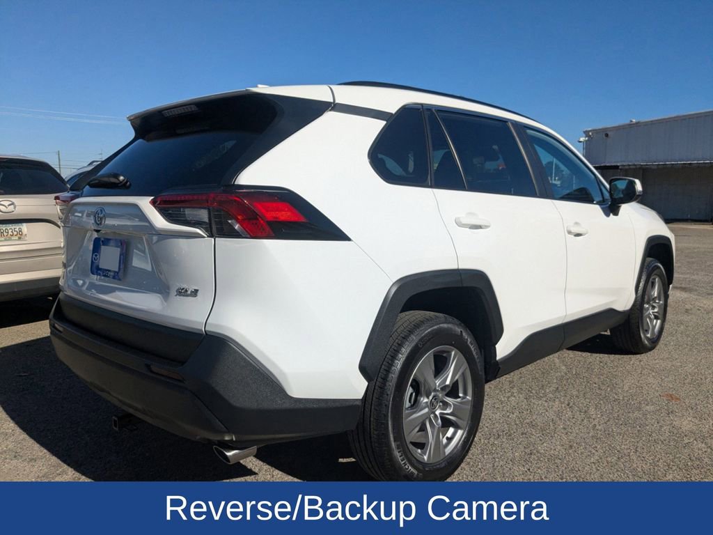 Used 2024 Toyota RAV4 XLE image 4