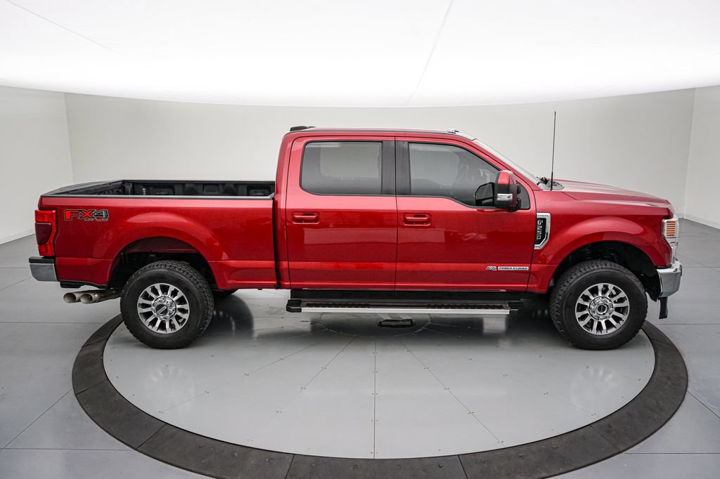Certified 2022 Ford F250 Lariat w/ FX4 Off-Road Package AWD/4WD image 3
