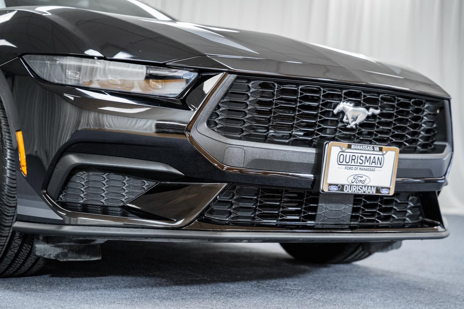 Certified 2025 Ford Mustang Premium w/ Wheel & Stripe Package image 10