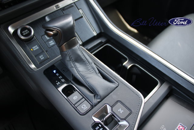 Used 2024 Lexus GX 550 w/ Accessory Package (Z1) AWD/4WD image 19
