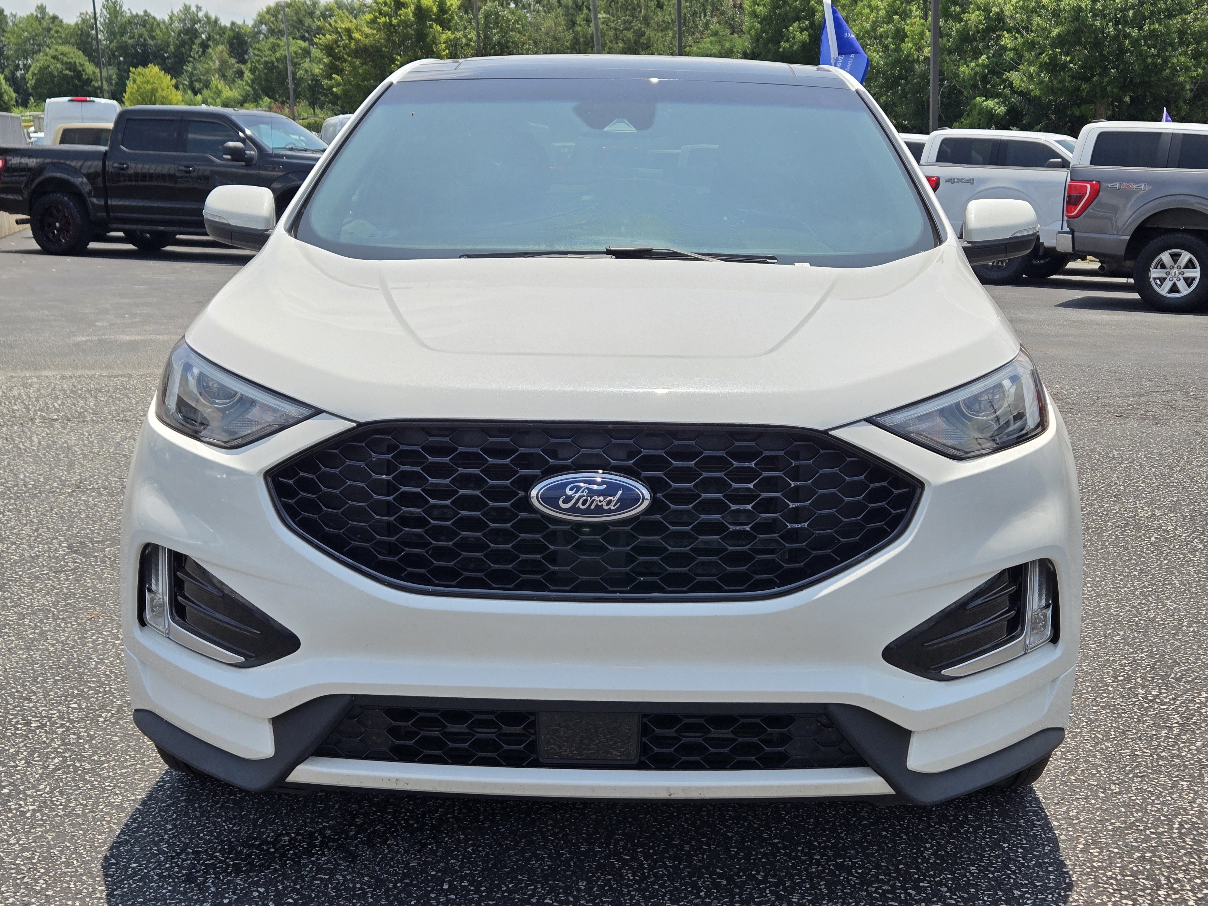 Certified 2020 Ford Edge ST-Line FWD image 3
