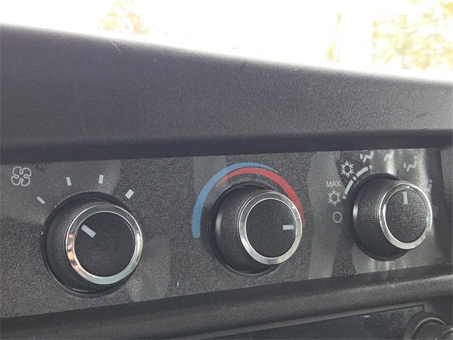 Used 2019 GMC Savana 2500 w/ Driver Convenience Package image 14