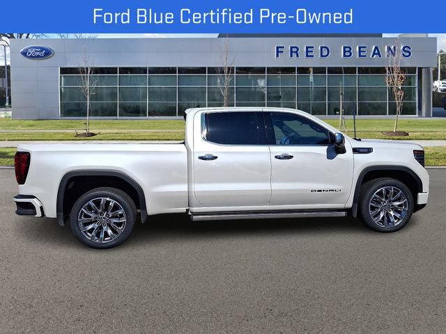 Used 2025 GMC Sierra 1500 Denali w/ Denali Reserve Package AWD/4WD image 9