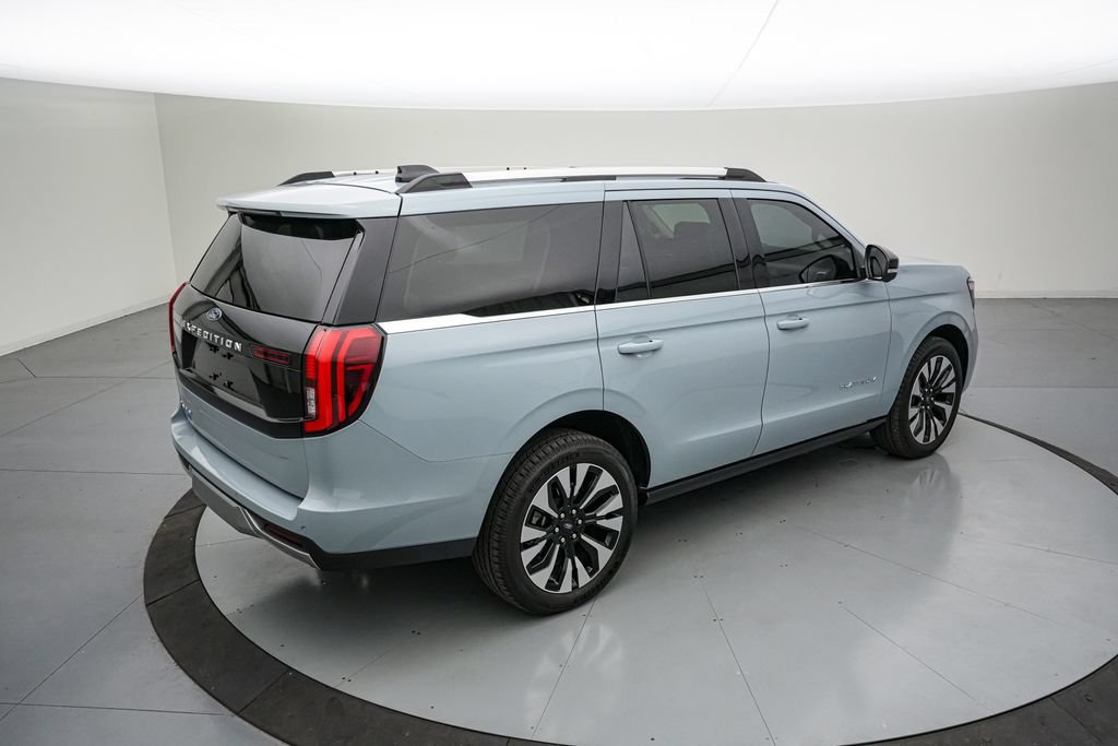 Certified 2025 Ford Expedition Platinum AWD/4WD image 4