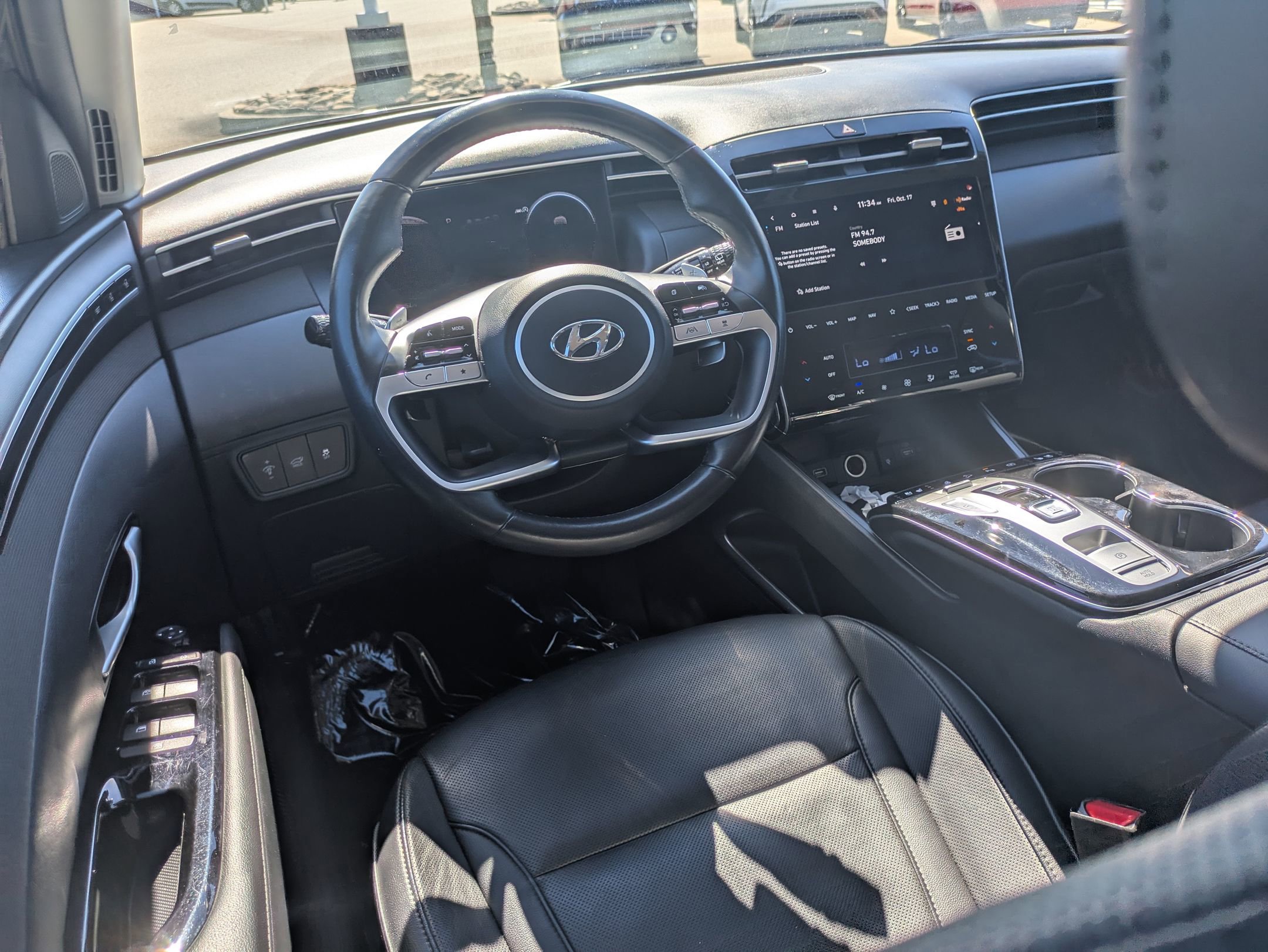 Used 2024 Hyundai Tucson Limited image 29