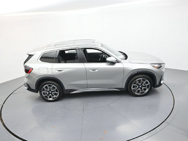 Used 2025 BMW X1 xDrive28i w/ Convenience Package AWD/4WD image 40