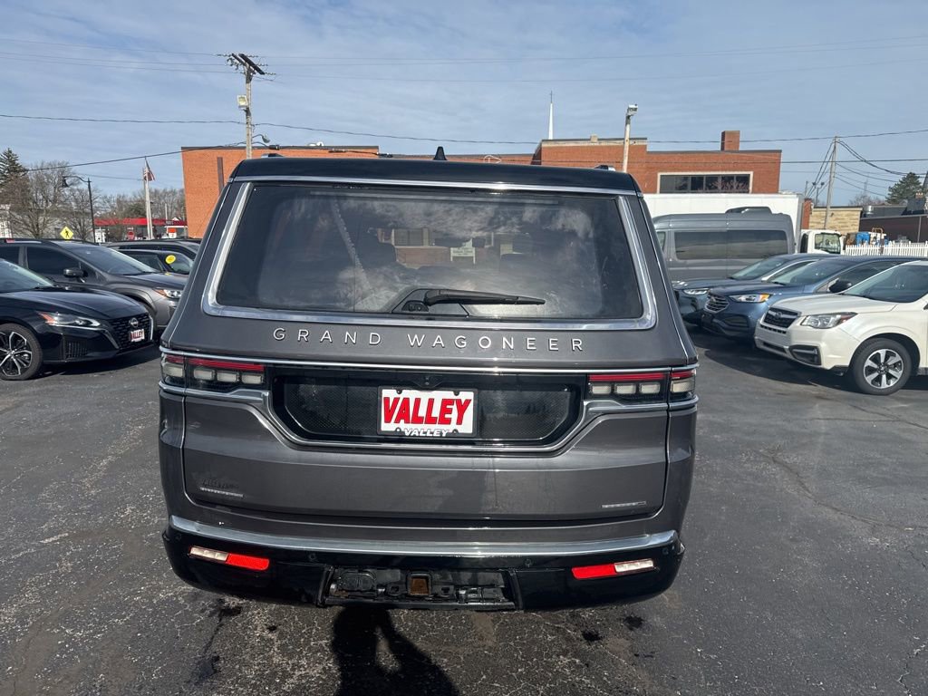 Used 2022 Jeep Grand Wagoneer Series III w/ Rear Seat Video Group 1 image 4