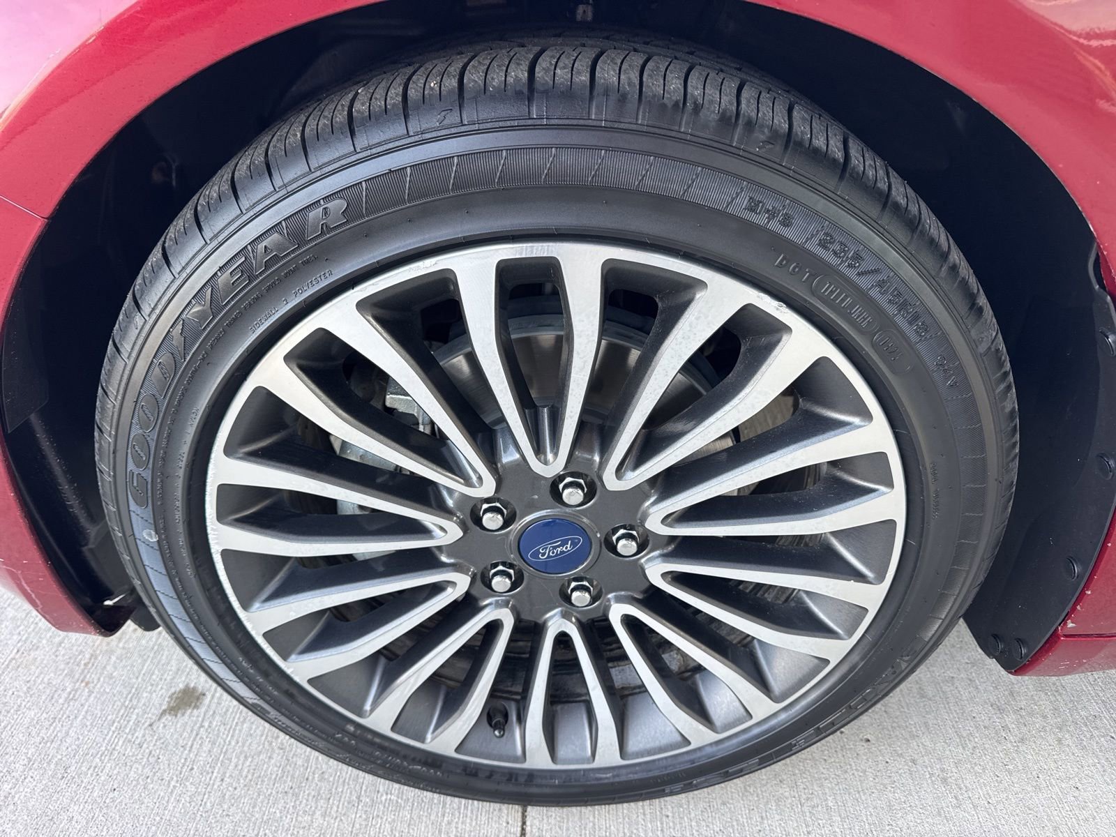 Certified 2018 Ford Fusion SE w/ Fusion SE Technology Package image 18