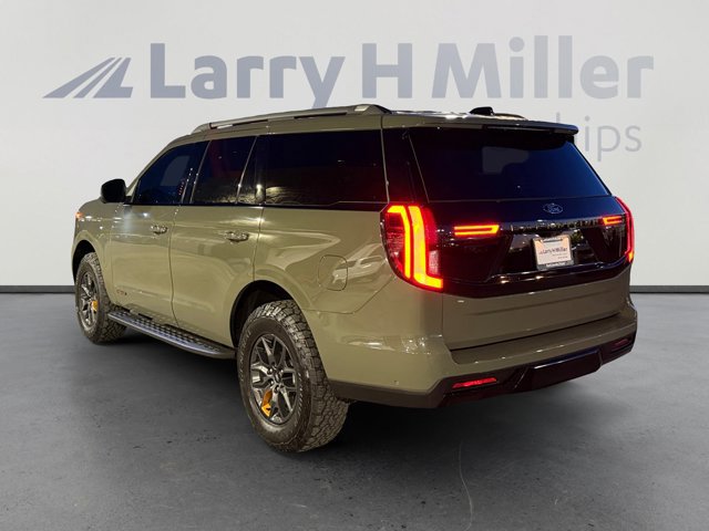 Certified 2025 Ford Expedition Tremor AWD/4WD image 3