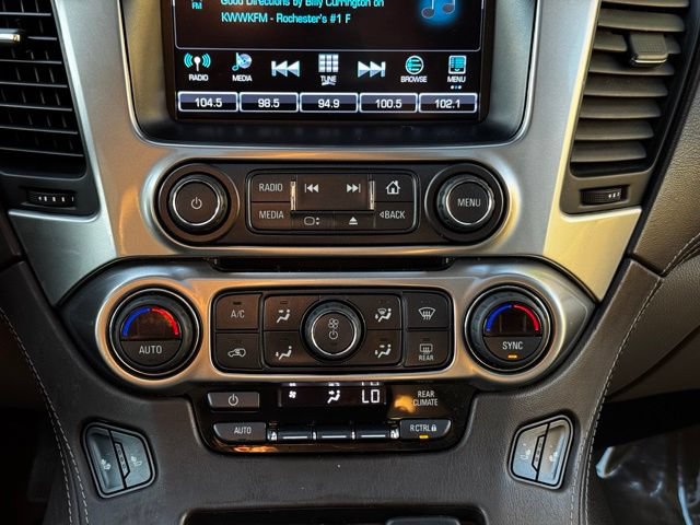 Used 2019 Chevrolet Suburban LT AWD/4WD image 17