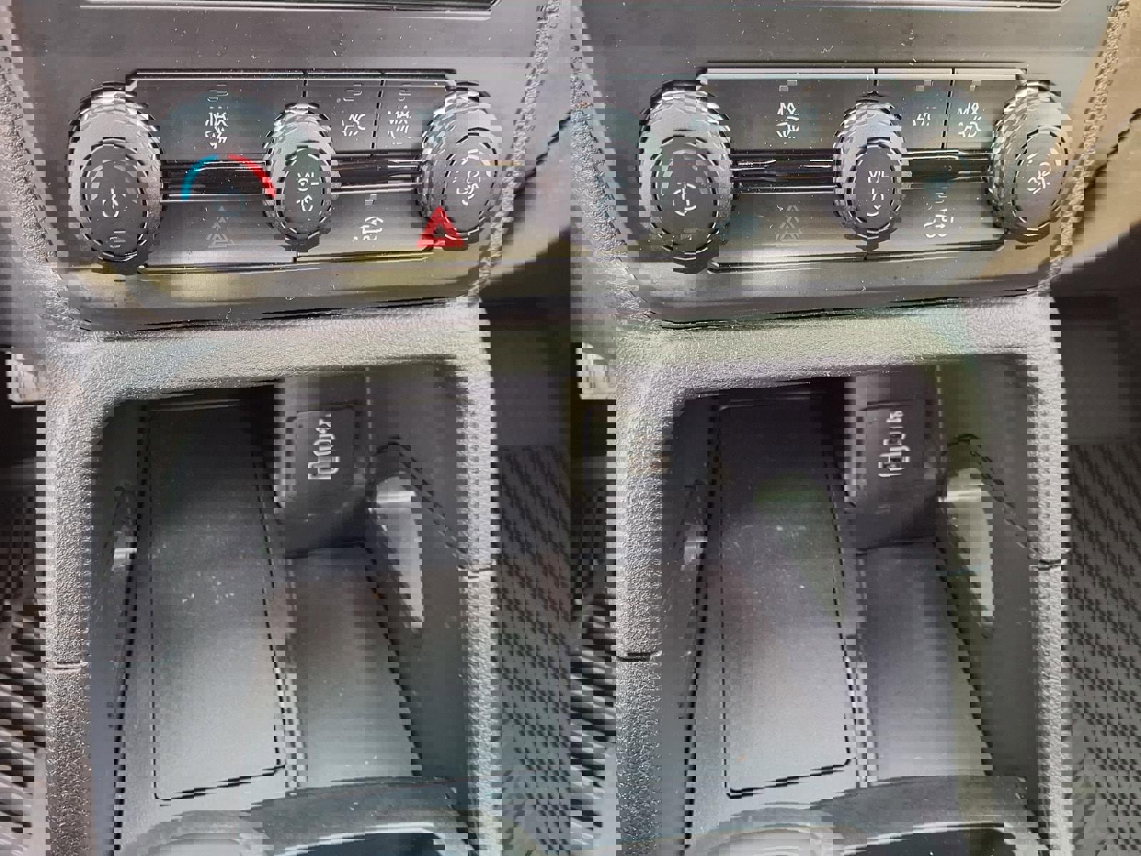 Certified 2024 Ford Ranger XL image 18