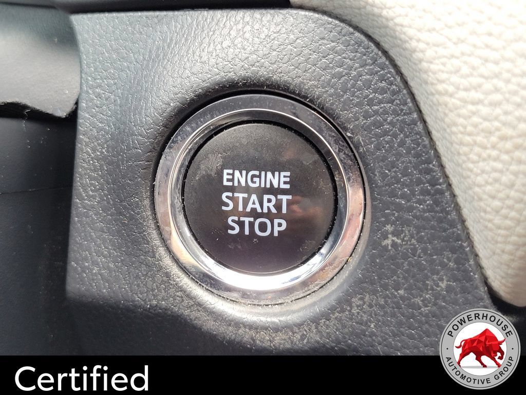 Used 2022 Toyota RAV4 Limited FWD image 35