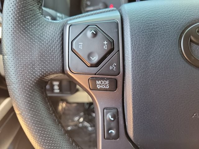 Used 2020 Toyota Tacoma TRD Pro AWD/4WD image 5