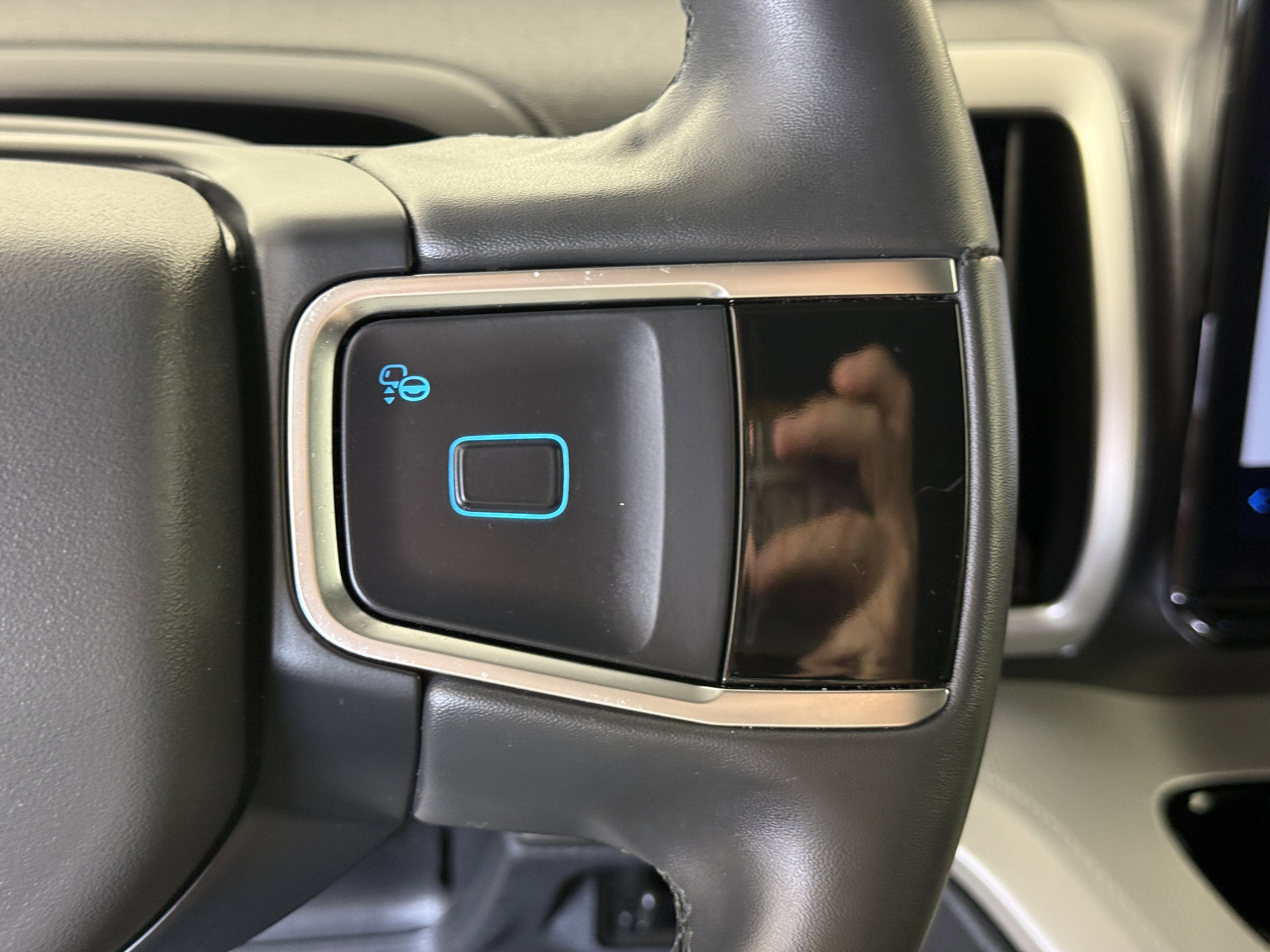Certified 2025 Ford Expedition Active RWD image 26