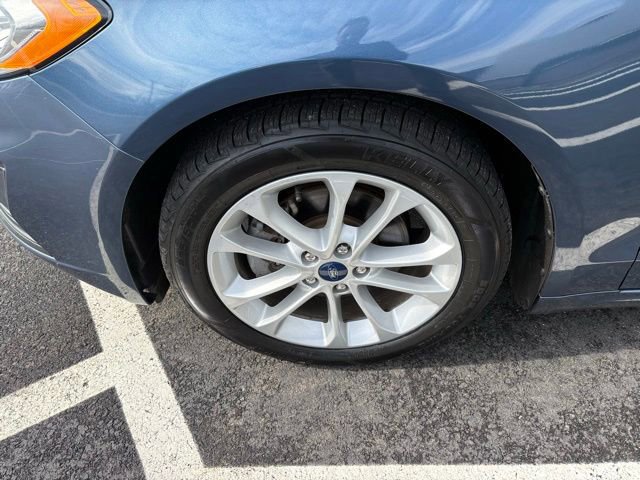 Certified 2019 Ford Fusion SE image 11