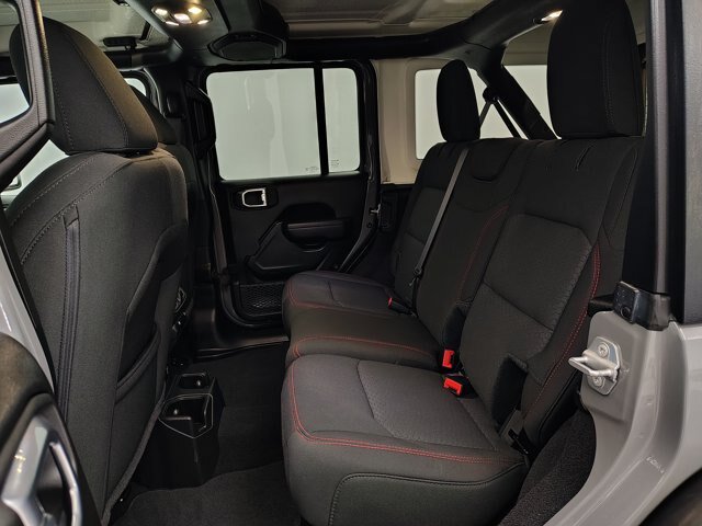 Used 2023 Jeep Wrangler Unlimited Rubicon w/ Cold Weather Group AWD/4WD image 23