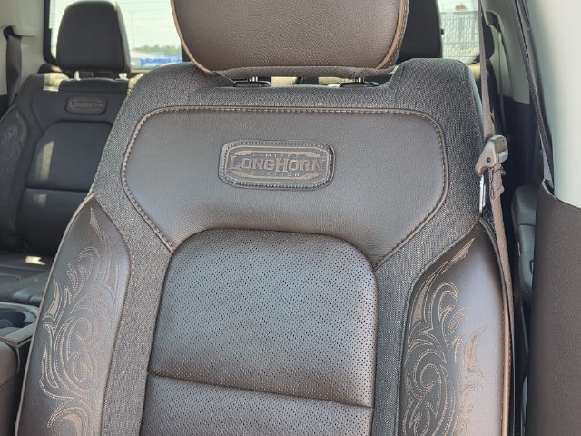 Used 2025 RAM 1500 Limited AWD/4WD image 15