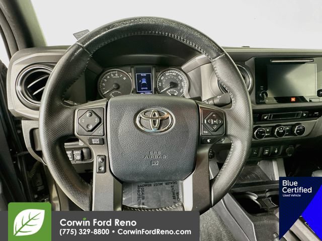 Used 2017 Toyota Tacoma TRD Sport AWD/4WD image 15