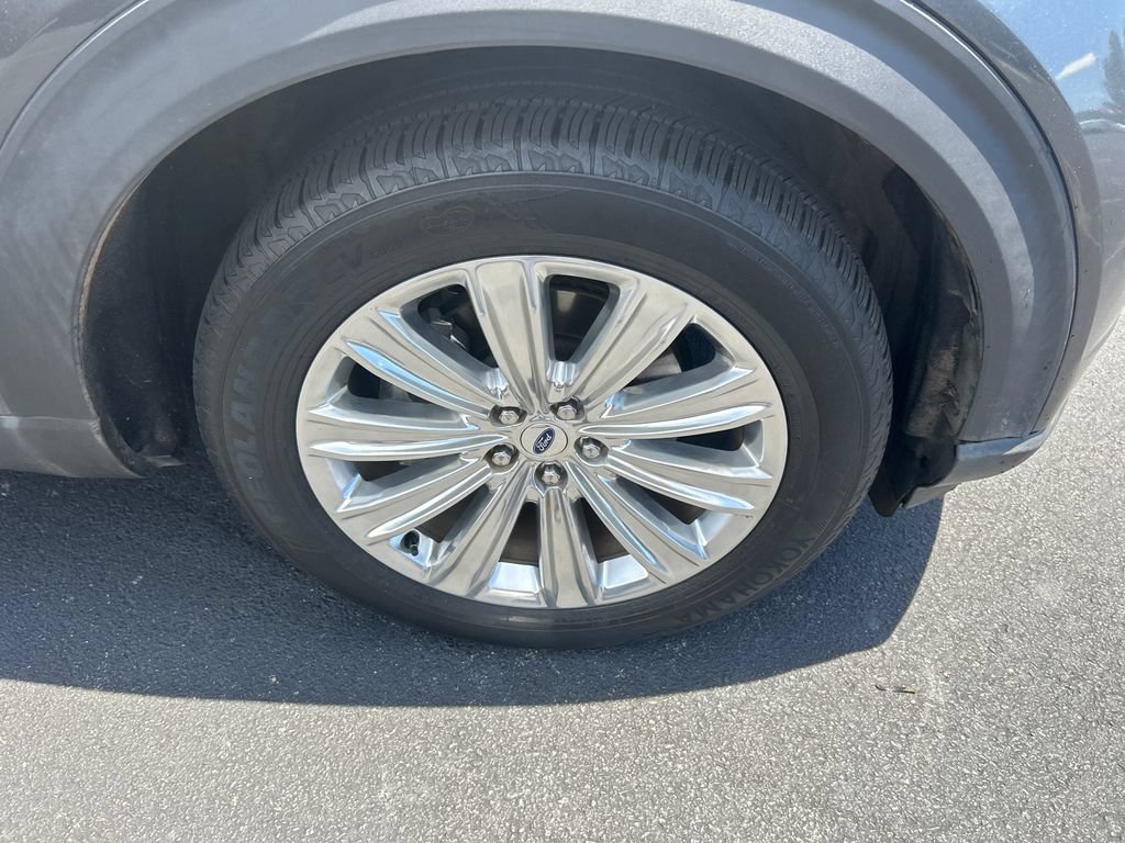 Certified 2020 Ford Explorer Limited RWD image 12