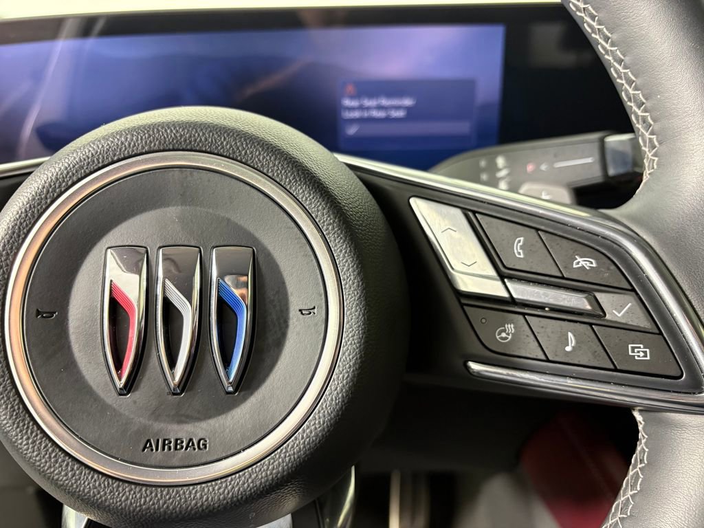 Used 2025 Buick Envision Sport Touring AWD/4WD image 23