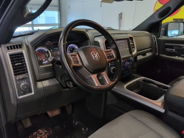 Used 2023 RAM 1500 Classic Warlock AWD/4WD image 9