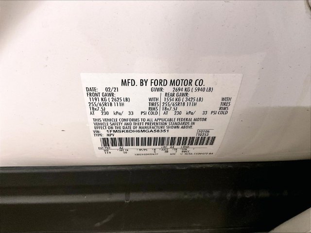 Certified 2021 Ford Explorer XLT w/ Equipment Group 202A AWD/4WD image 34