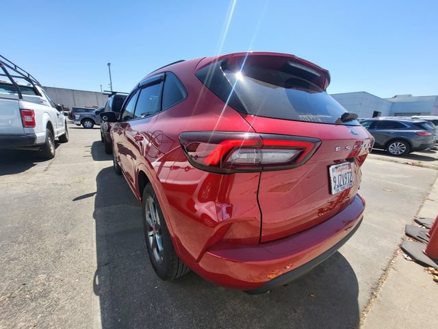 Certified 2023 Ford Escape ST-Line w/ Equipment Group 301A FWD image 3