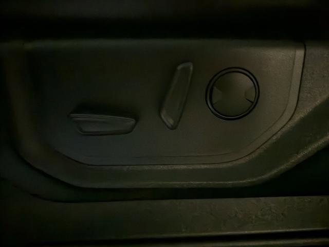 Certified 2019 Ford F150 Lariat w/ Equipment Group 502A Luxury image 21