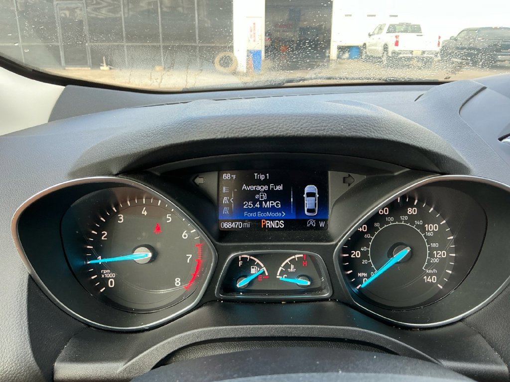 Certified 2019 Ford Escape SEL FWD image 19