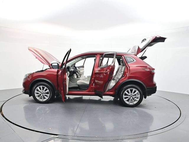Used 2020 Nissan Rogue Sport SV w/ Technology Package FWD image 46