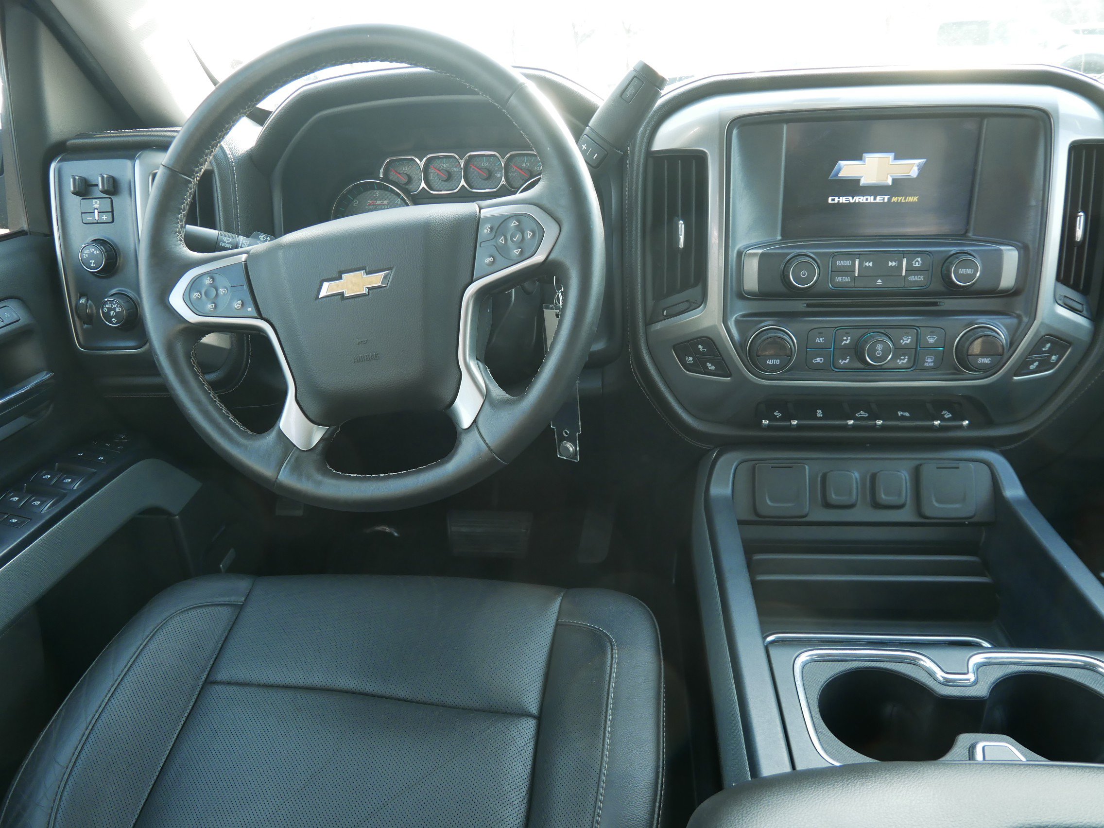 Used 2017 Chevrolet Silverado 1500 LTZ Z71 w/ LTZ Plus Package image 15