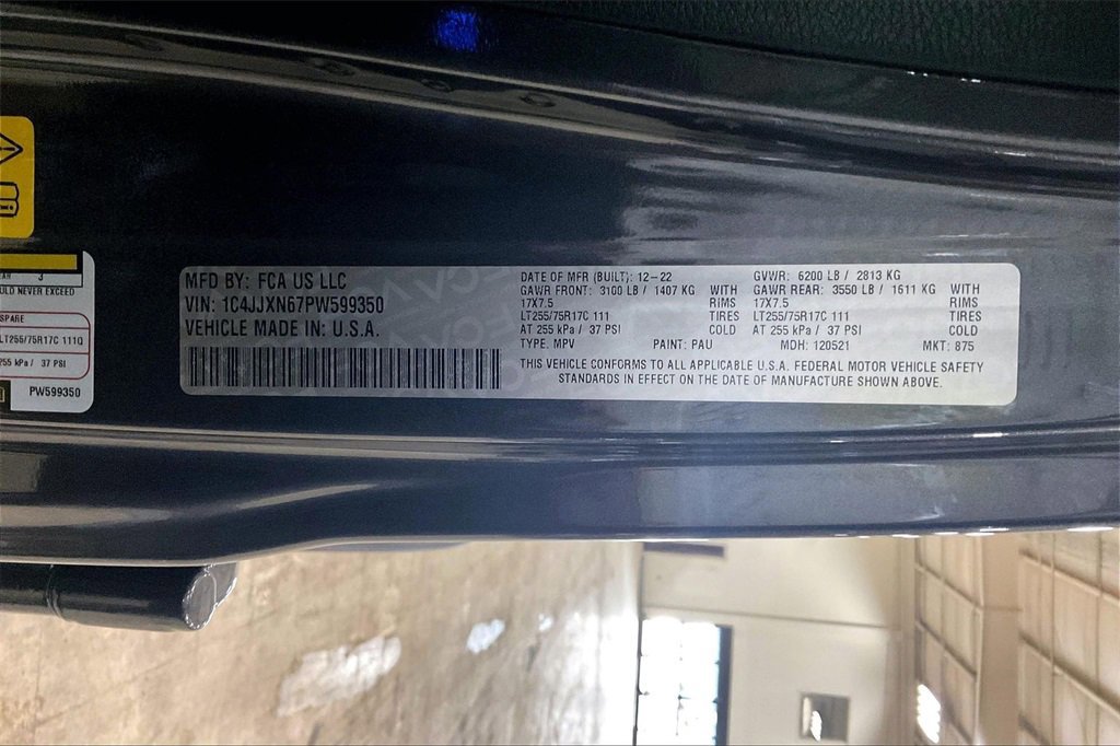 Used 2023 Jeep Wrangler Unlimited image 29