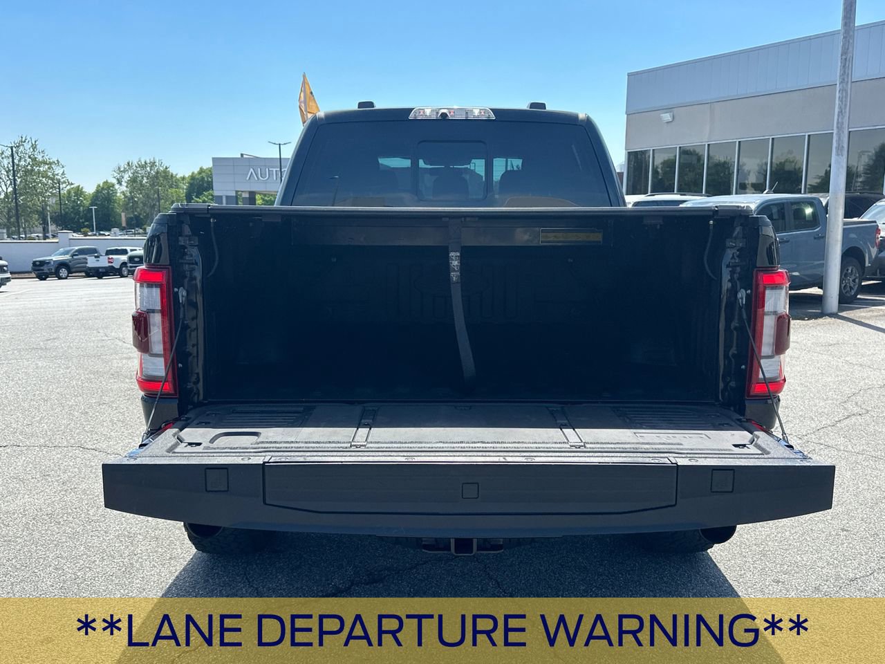 Certified 2023 Ford F150 Raptor w/ Raptor 37 Performance Package AWD/4WD image 18