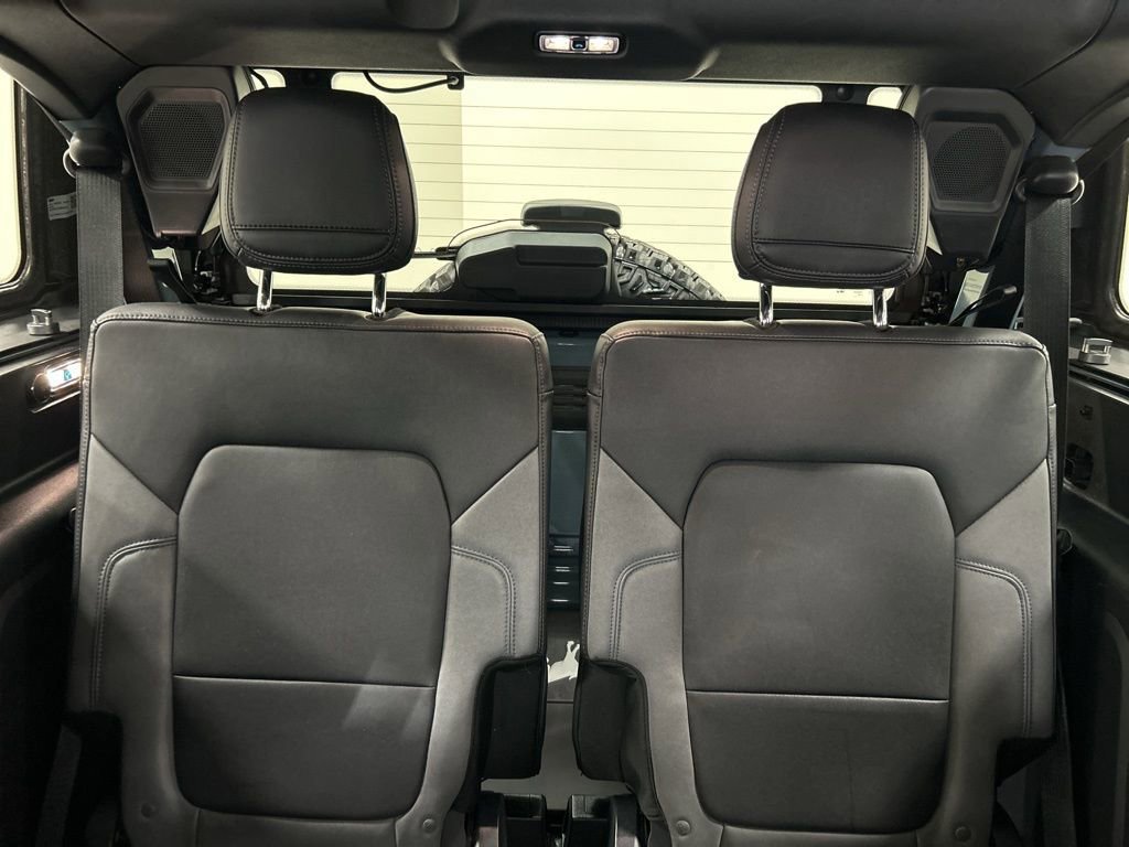 Certified 2021 Ford Bronco Black Diamond w/ Sasquatch Package AWD/4WD image 24