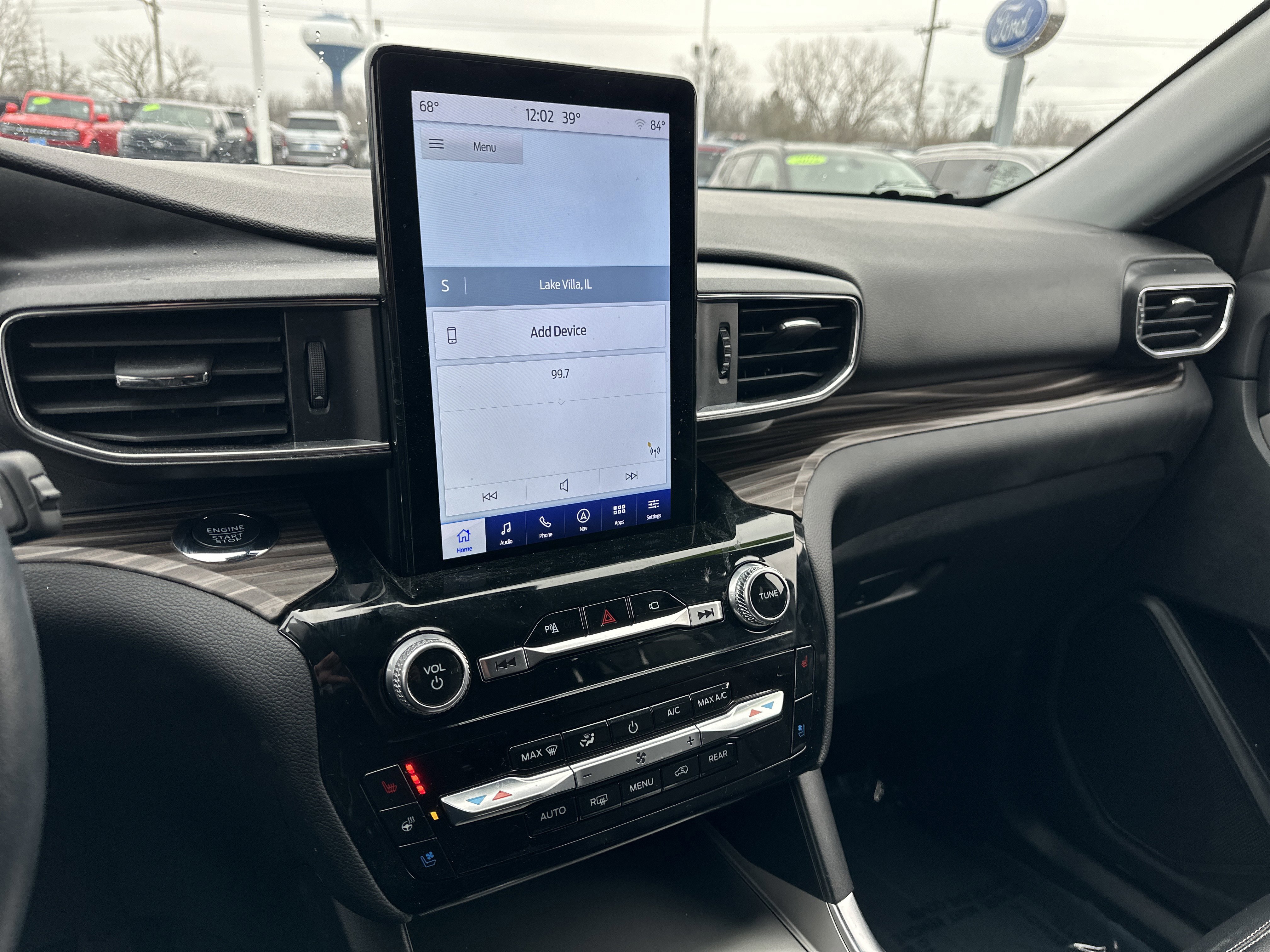 Certified 2023 Ford Explorer Limited w/ Limited Technology Package image 18