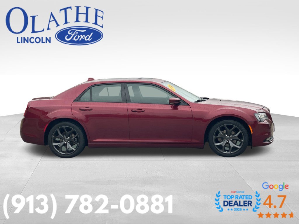 Used 2023 Chrysler 300 S RWD image 6