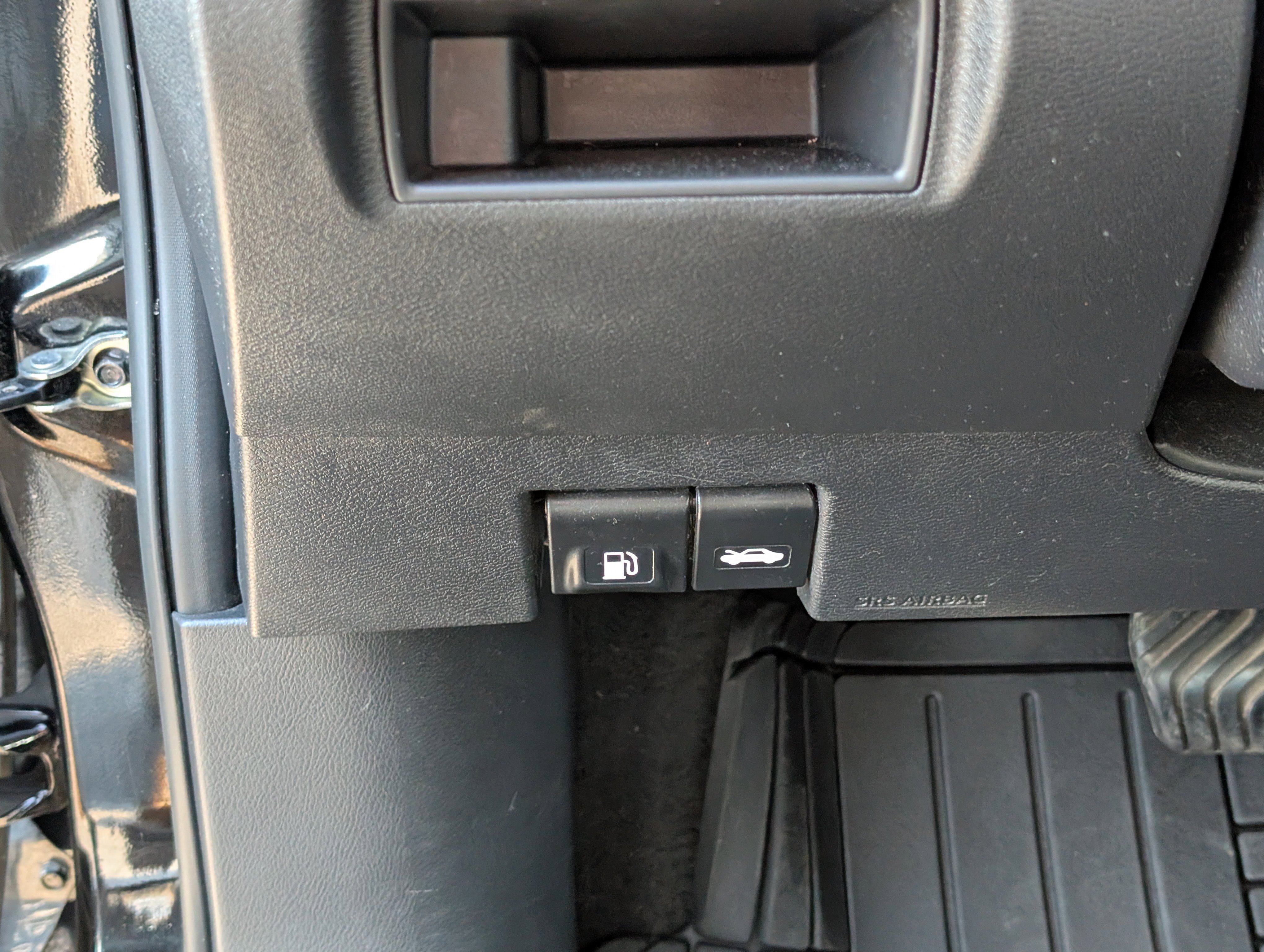 Used 2021 Nissan Versa SV image 20