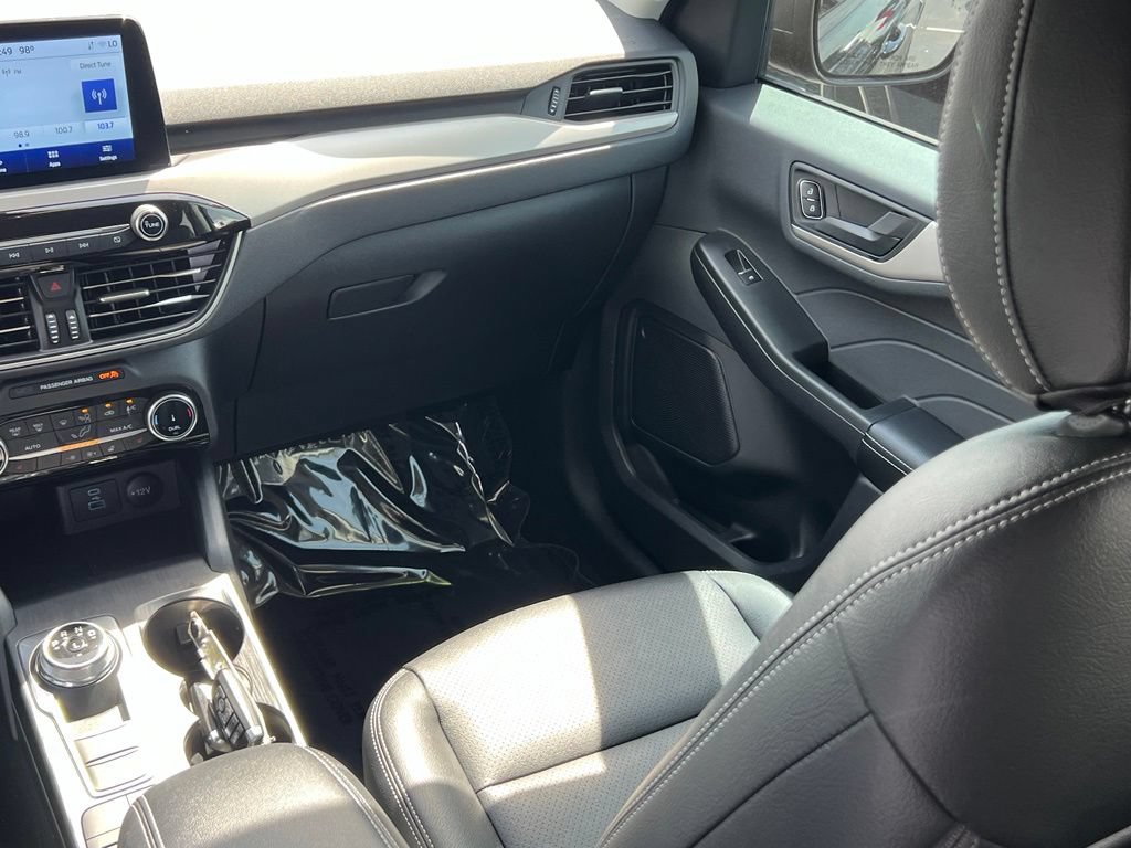 Certified 2022 Ford Escape SE w/ Convenience Package AWD/4WD image 18