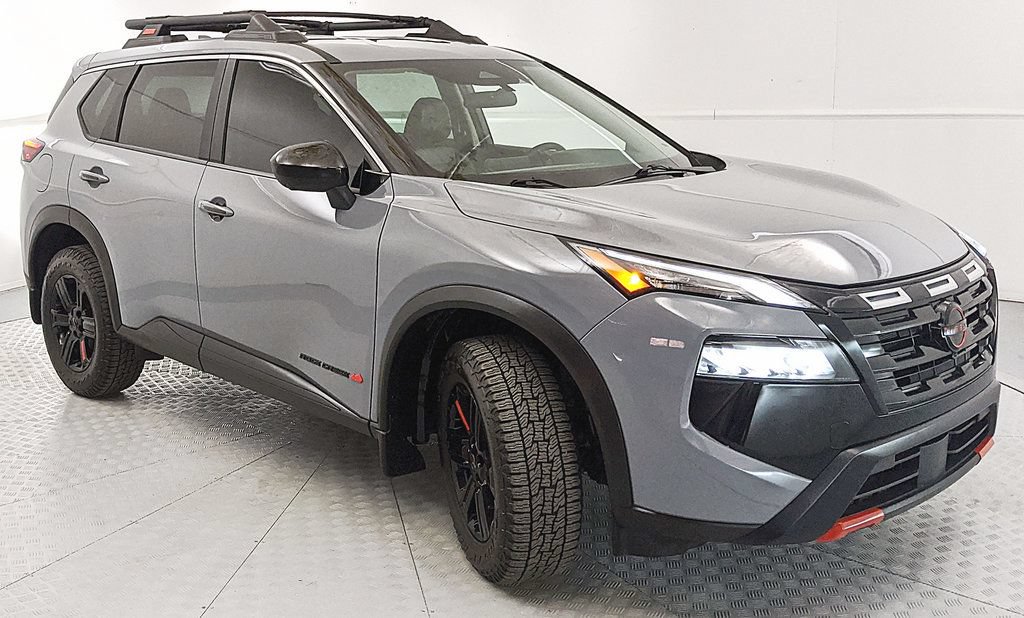 Used 2025 Nissan Rogue SV
