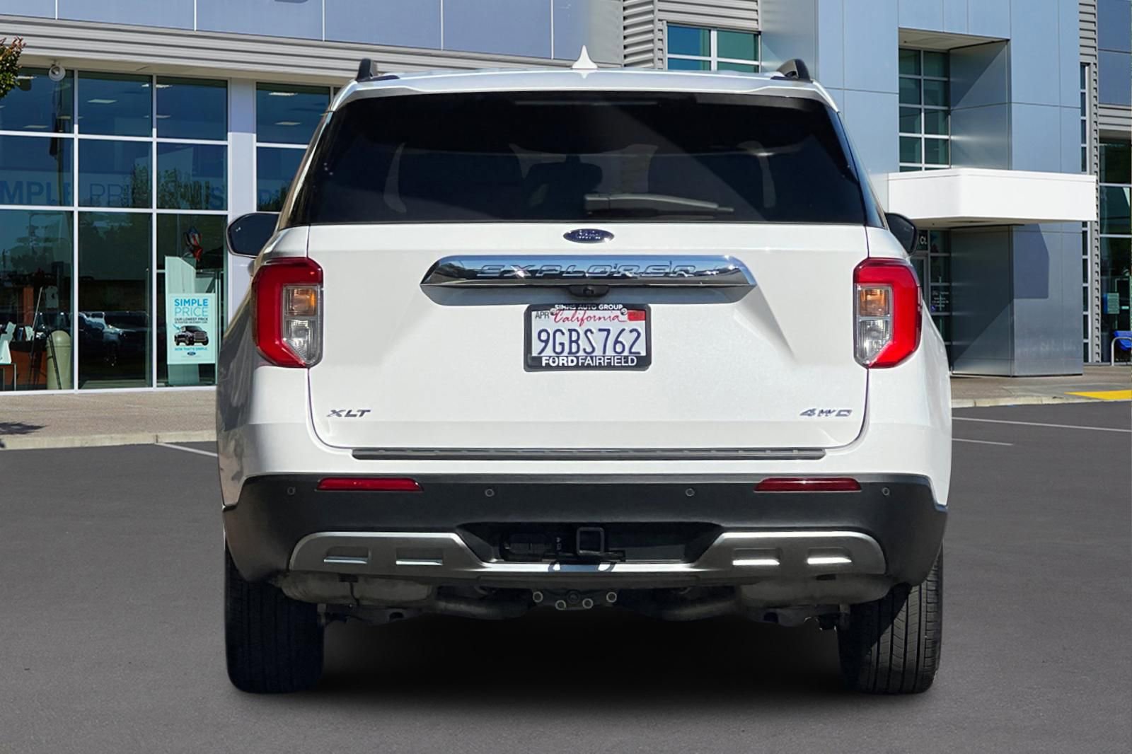 Certified 2023 Ford Explorer XLT w/ Equipment Group 202A image 10