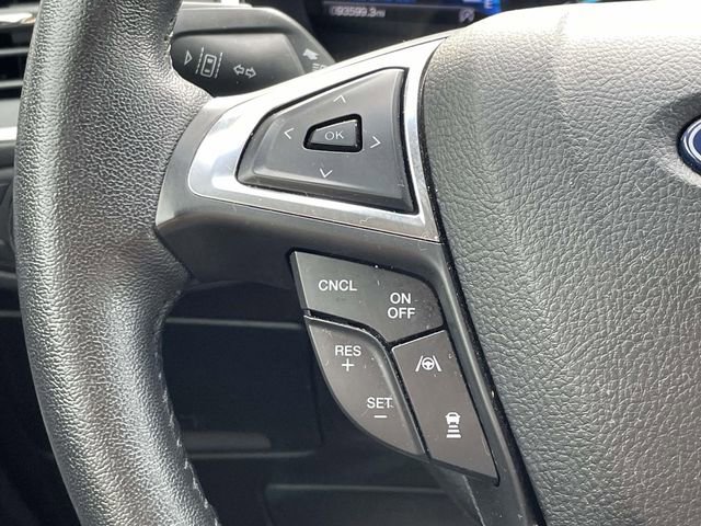 Certified 2020 Ford Edge Titanium FWD image 21