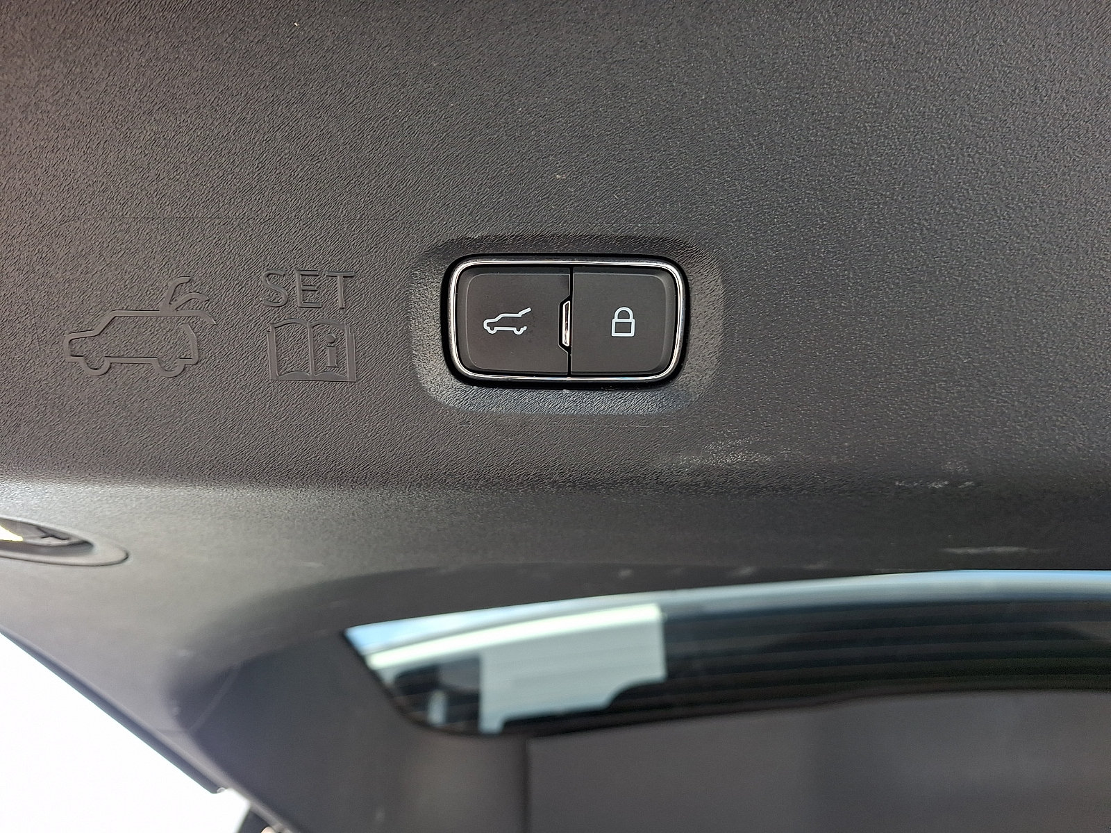 Certified 2025 Ford Expedition Platinum AWD/4WD image 31