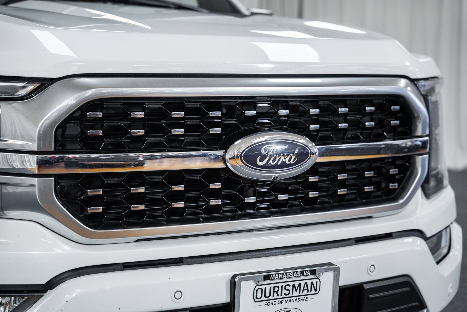 Certified 2023 Ford F150 Platinum AWD/4WD image 12