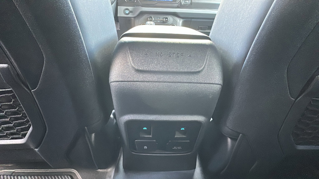 Certified 2023 Ford Bronco Black Diamond w/ Sasquatch Package image 25