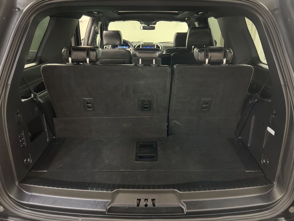 Certified 2020 Ford Expedition XLT w/ Equipment Group 202A AWD/4WD image 36