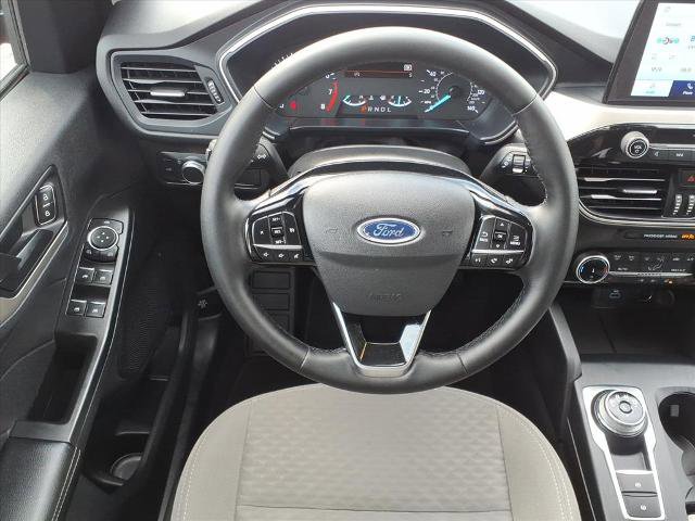Certified 2022 Ford Escape SE w/ SE Sport Appearance Package image 7