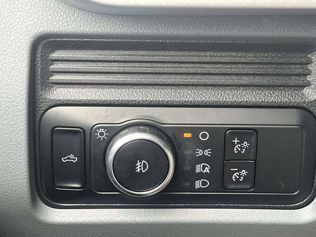 Certified 2025 Ford F250 XL w/ STX Appearance Package AWD/4WD image 28
