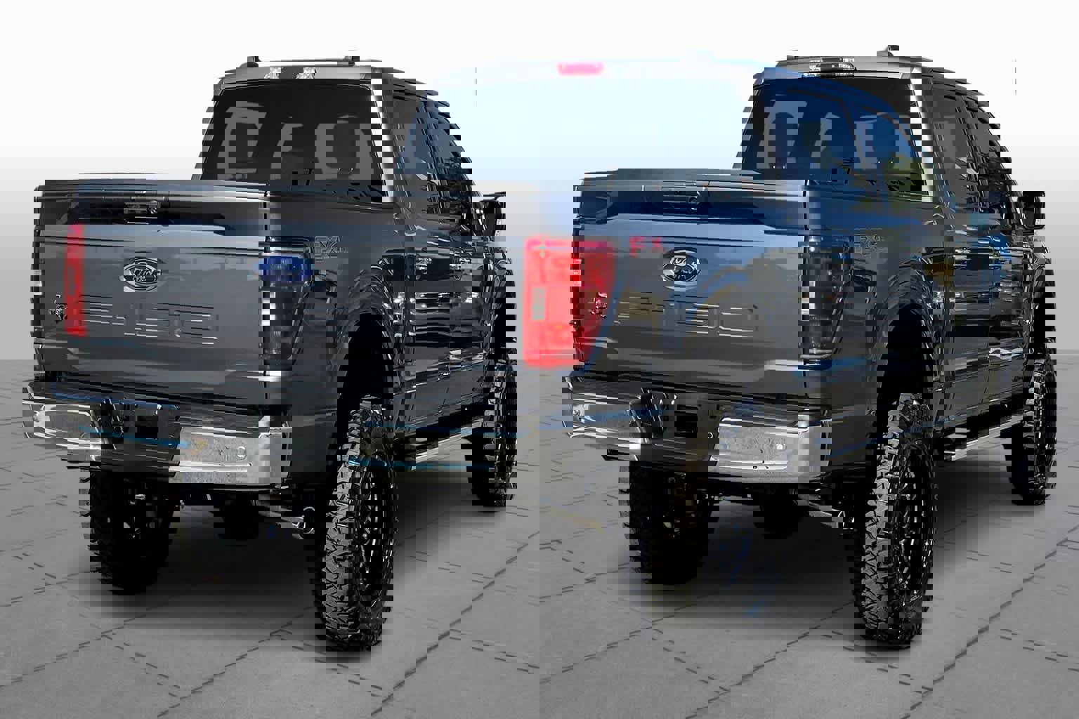 Certified 2023 Ford F150 XLT w/ Equipment Group 302A High image 4