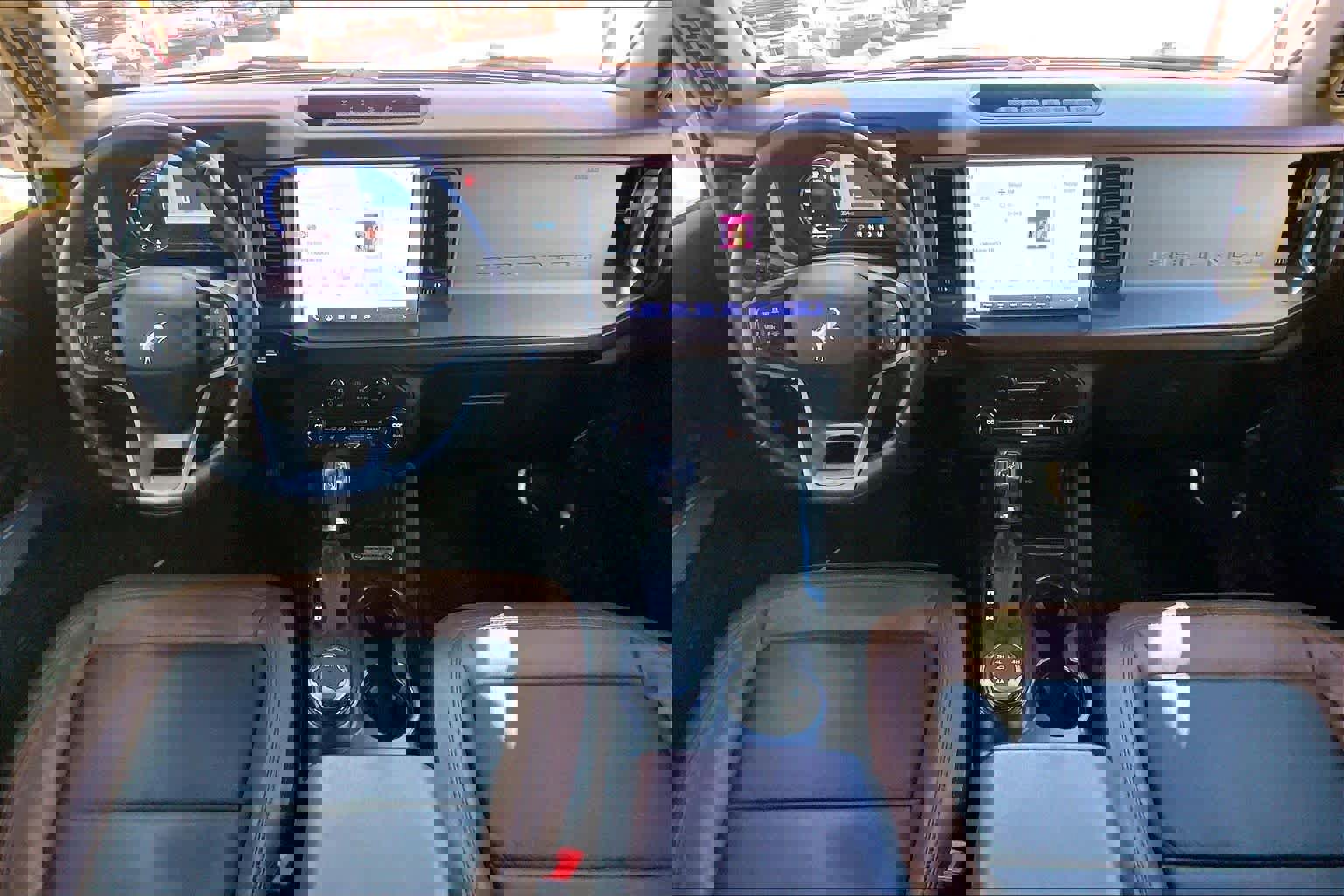 Certified 2023 Ford Bronco Outer Banks w/ Sasquatch Package image 15