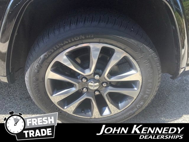 Used 2018 Jeep Grand Cherokee Overland AWD/4WD image 38